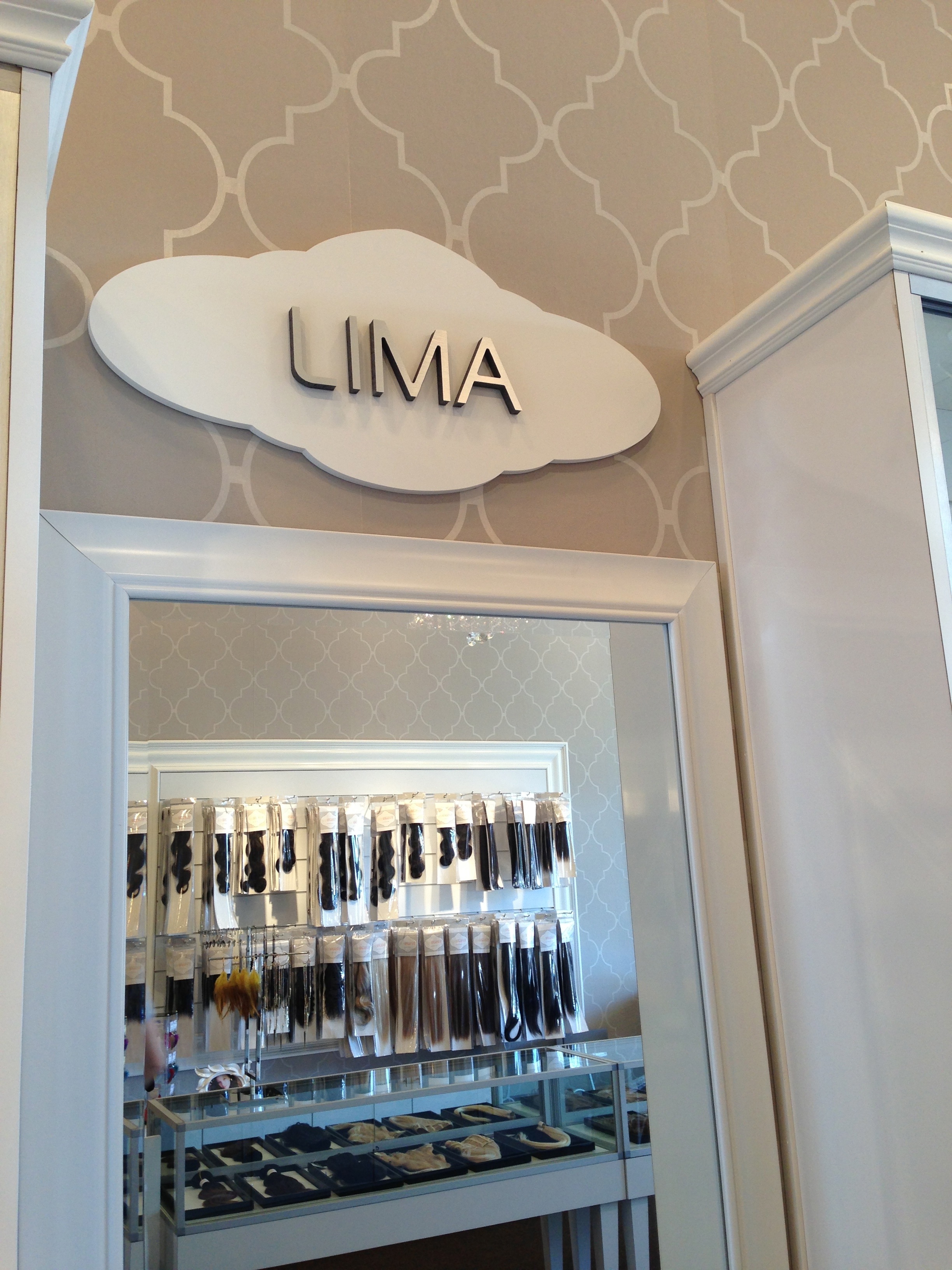 las-vegas-lobby-sign-custom-interior